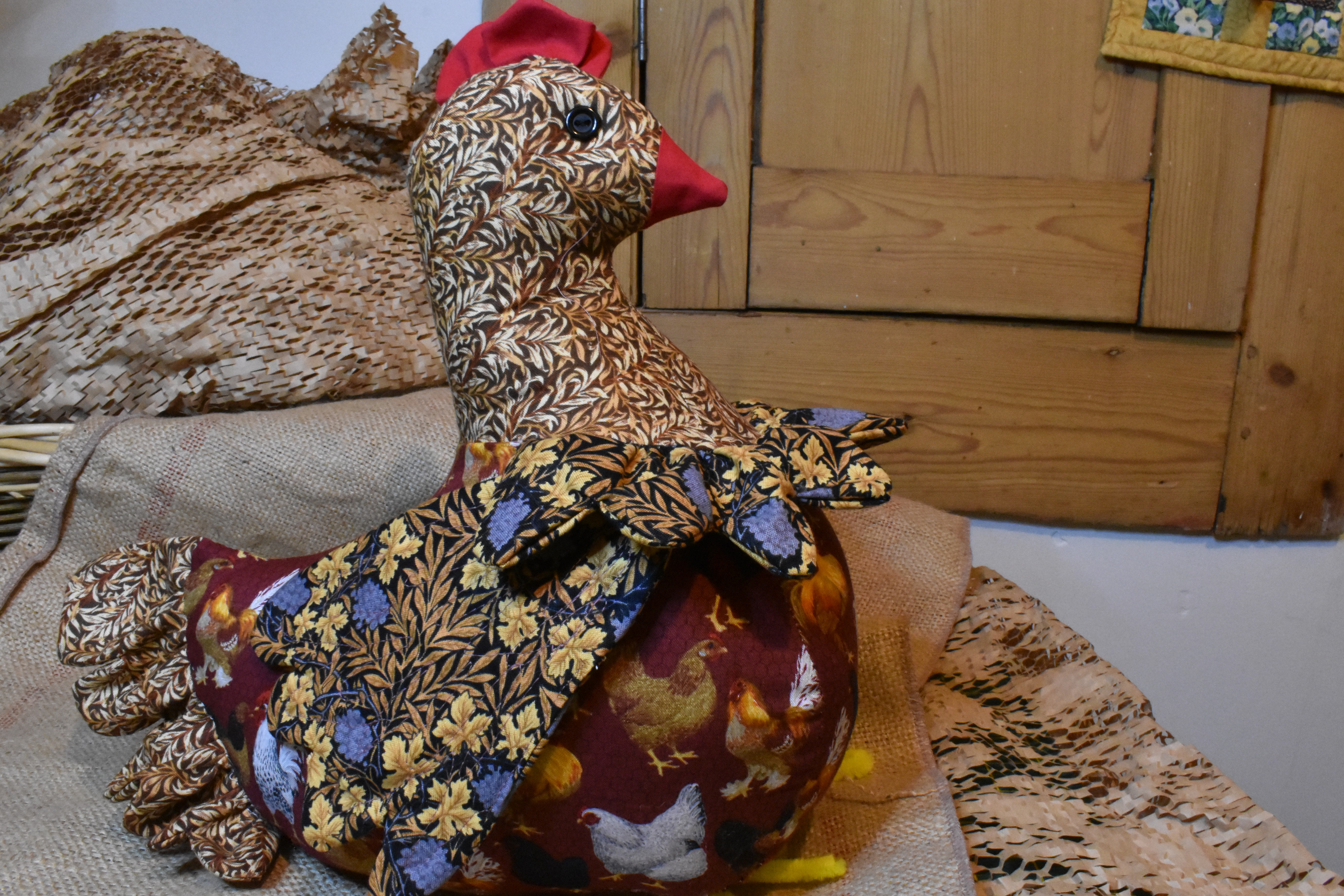 Heidi Hen  a Quilters Trading Post pattern